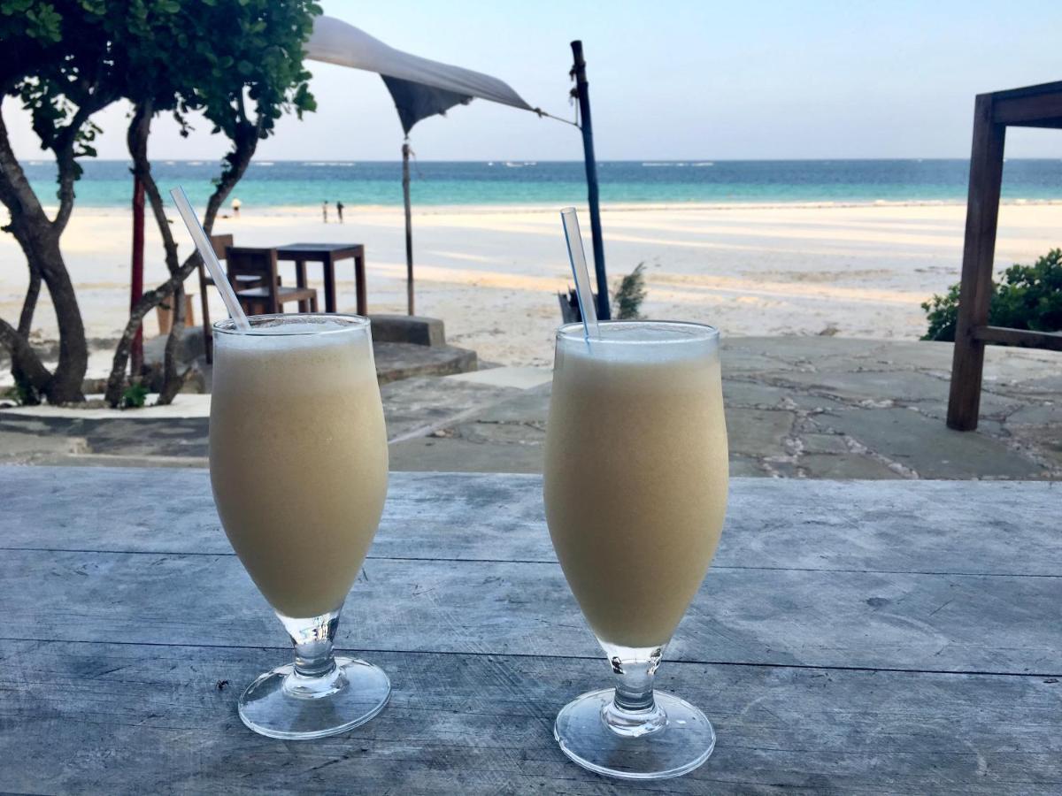 Eleven Pearl Boutique Hotel & Spa Diani Beach Exterior photo