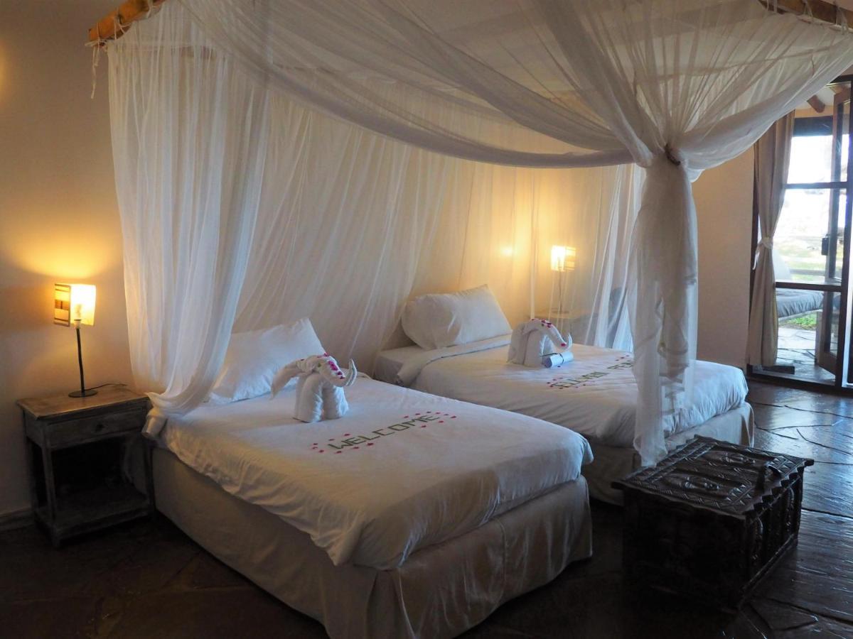 Eleven Pearl Boutique Hotel & Spa Diani Beach Exterior photo
