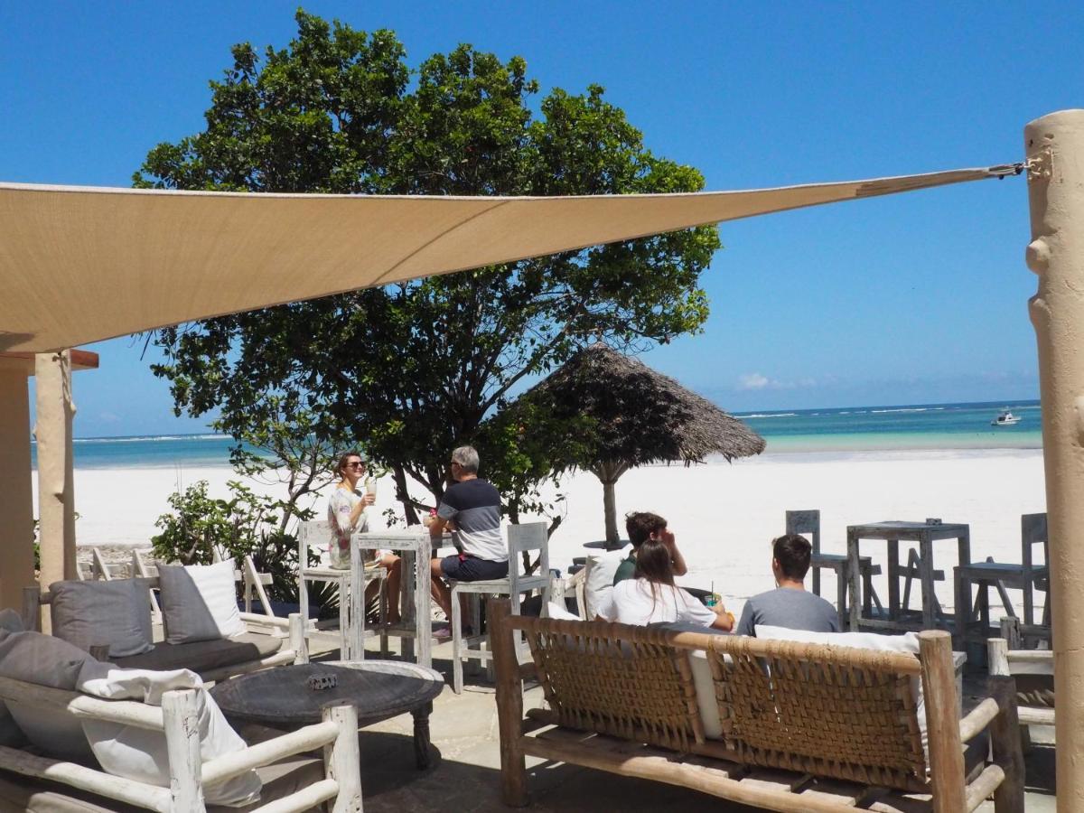 Eleven Pearl Boutique Hotel & Spa Diani Beach Exterior photo