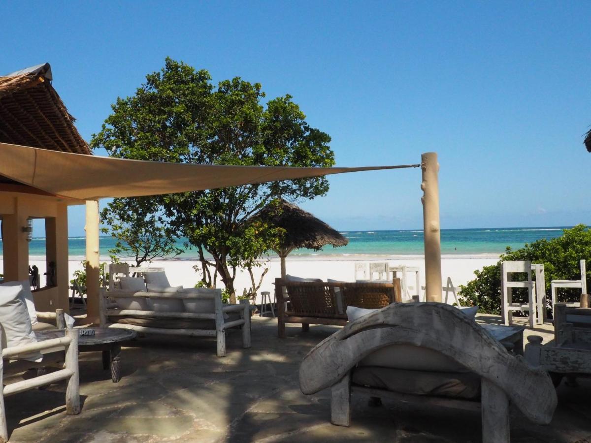 Eleven Pearl Boutique Hotel & Spa Diani Beach Exterior photo