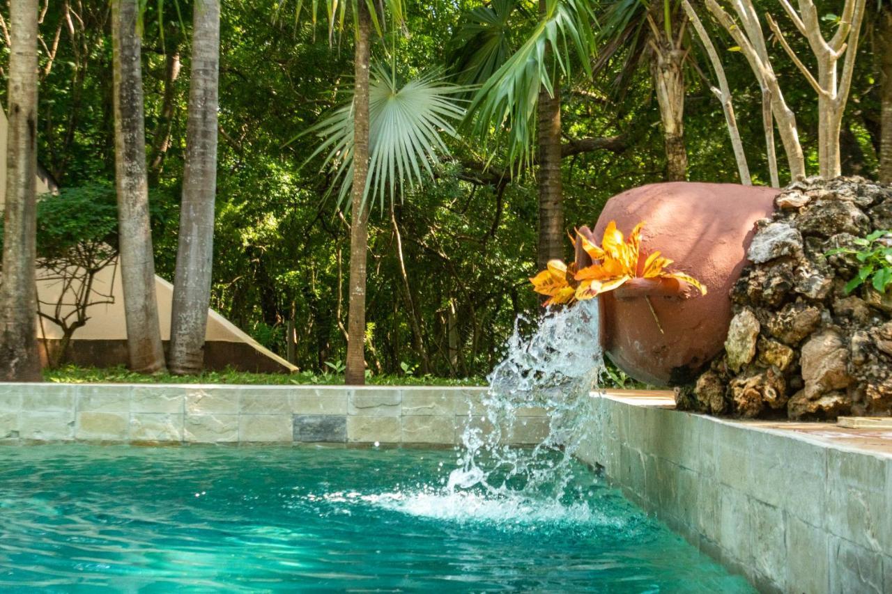 Eleven Pearl Boutique Hotel & Spa Diani Beach Exterior photo