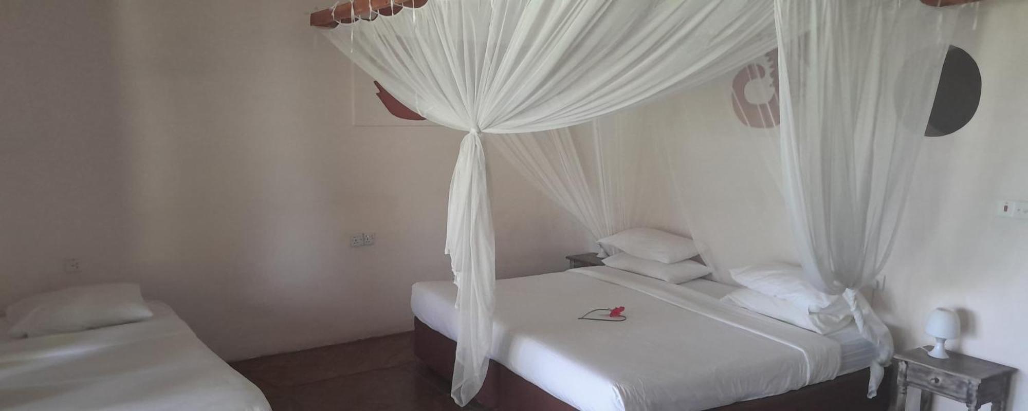 Eleven Pearl Boutique Hotel & Spa Diani Beach Exterior photo